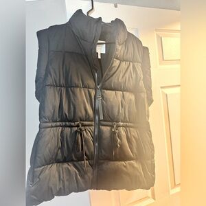 Avec Les Filles vest
